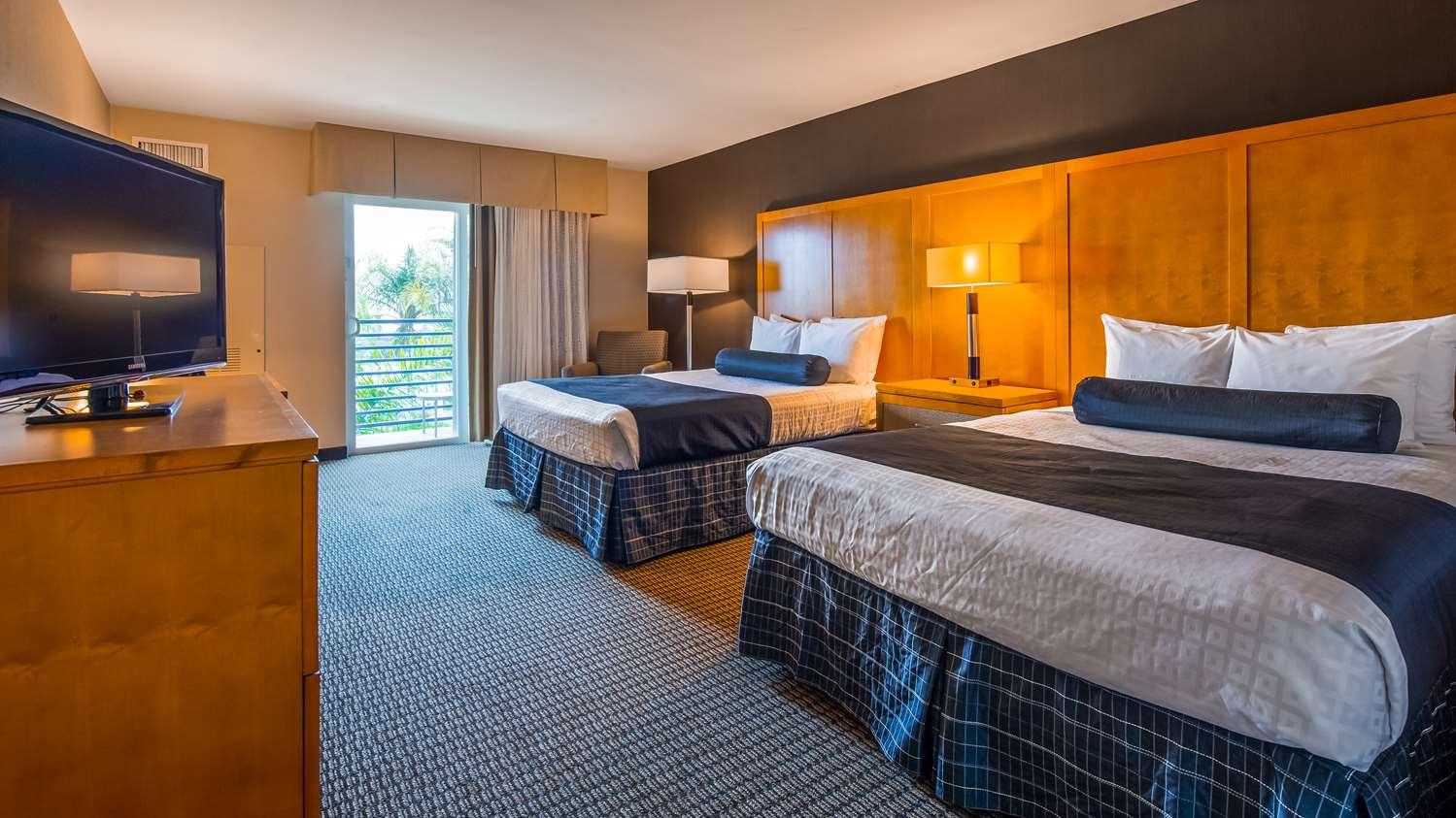 Best Western Plus Marina Gateway Hotel Нешнел-Сити Экстерьер фото